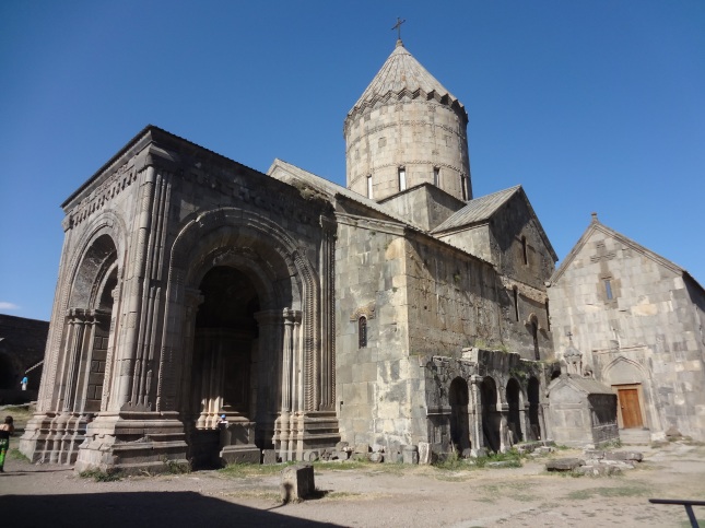Igreja de St. Paul and St. Peter (Surp Poghos-Petros), dentro de Tatev