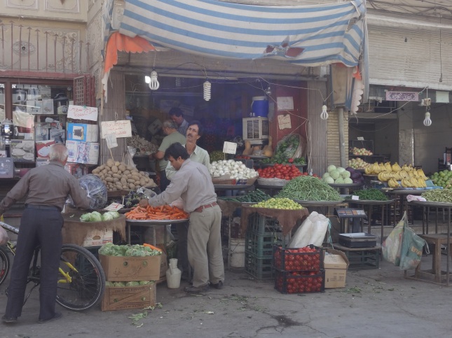 mercado fora do Bazar